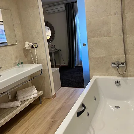 Marlet Boutique Hotel Montseny